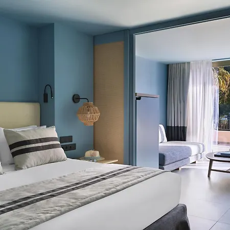 Kalamaki Resort 4*