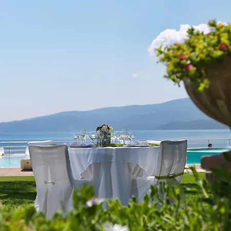 Kalamaki 4*