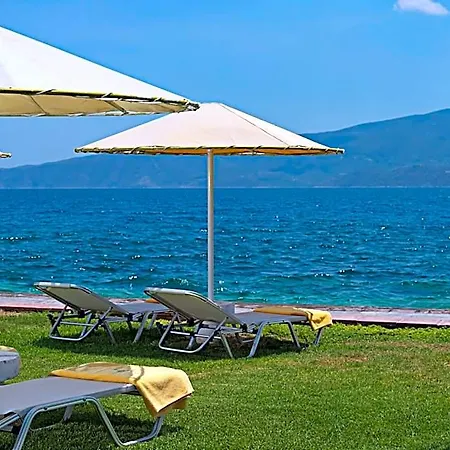 Kalamaki 4*